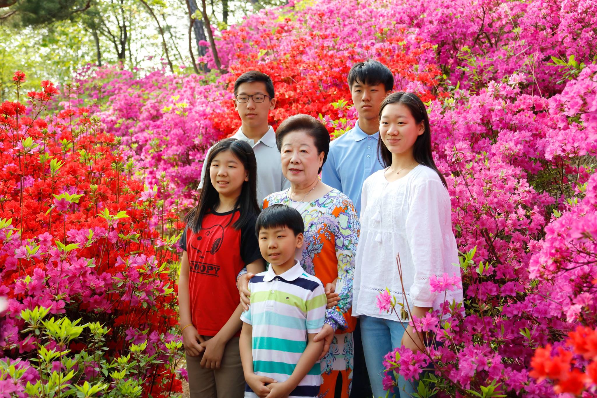True Mother blesses the beauty of the nature in Cheongpyeong (2016.4.29)