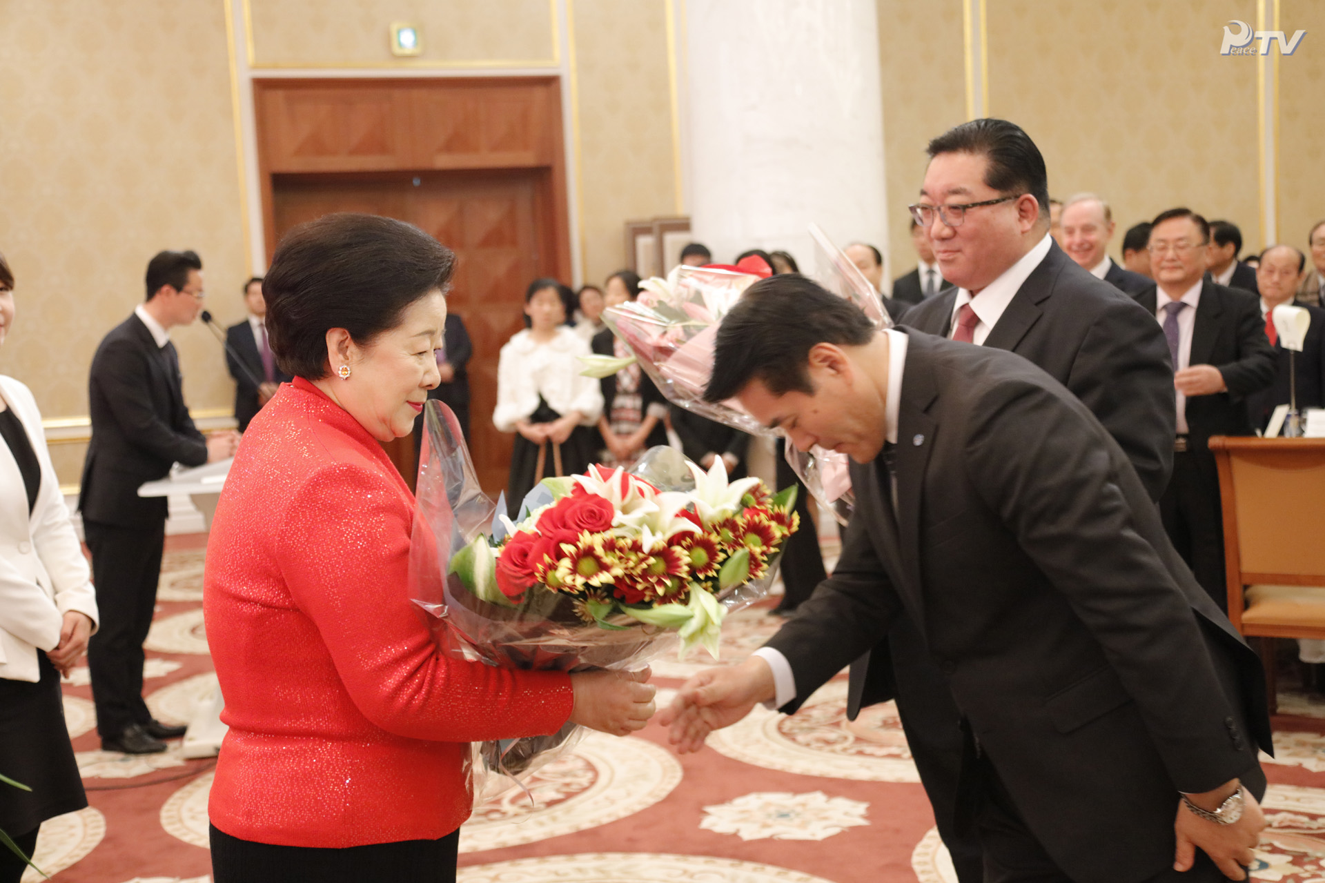 Special Thanksgiving Banquet to Celebrate True Parents' Victorious Rallies in Nagoya and Osaka